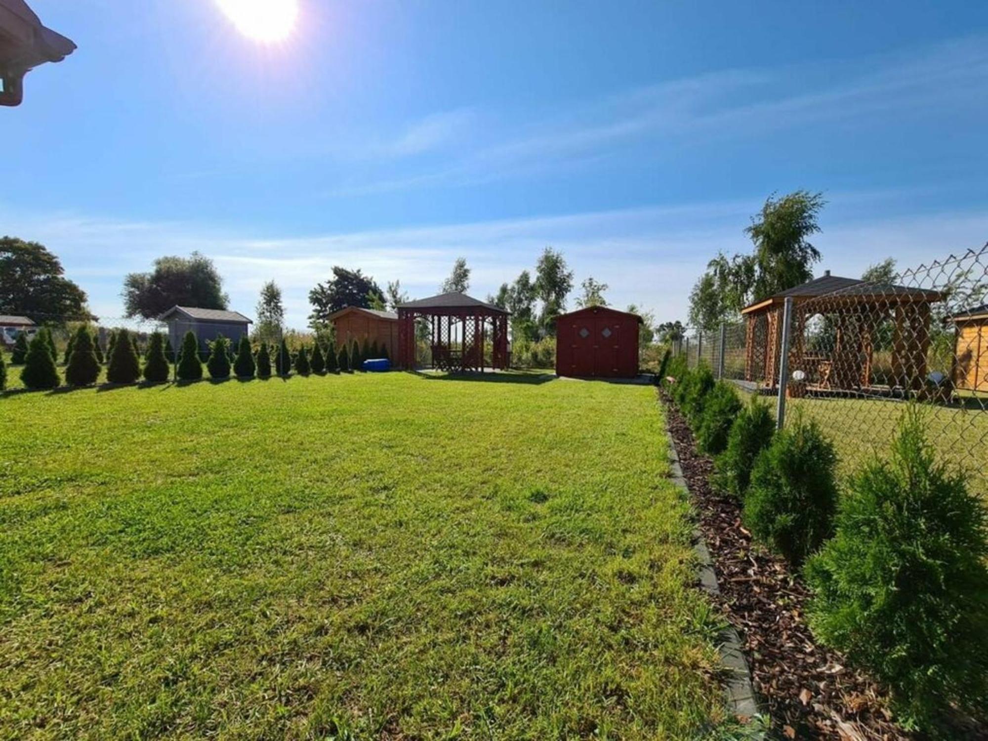 Ferienhaus Lilja Mit Garten, Kamin Und Pool Trzęsacz Eksteriør billede